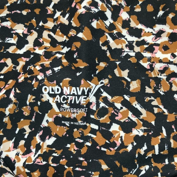 NWOT Size: M Old Navy Exercise Pants Animal Print - Picture 3 of 6